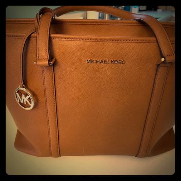 Michael Kors laptop bag - Picture 1 of 2